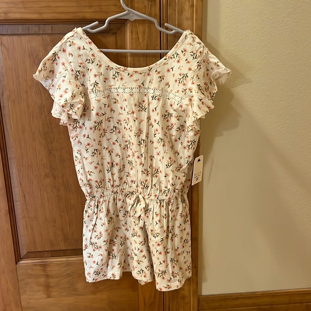 Girls Billabong romper size 10/12